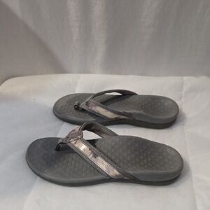 Vionic Metallic Gray Sandals